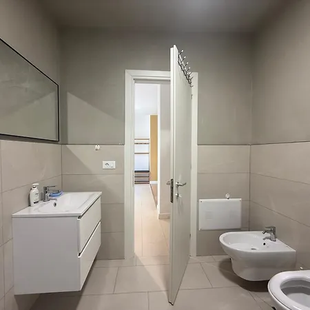 Iria 1 & 2 Apartament *